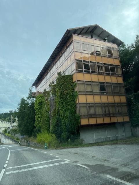 Edificio de oficinas. Lourenzá. - Imagen 1